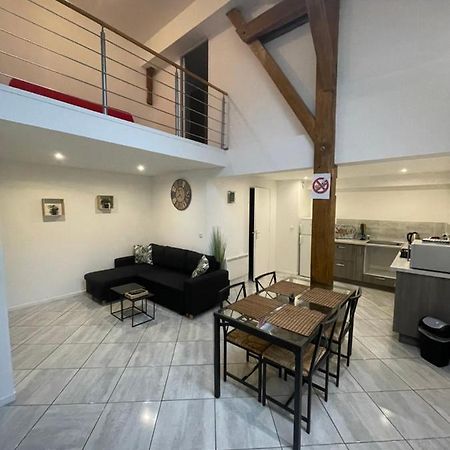 Le Familiale Climatise & Wi-Fi Appartement Paroy-sur-Tholon Buitenkant foto